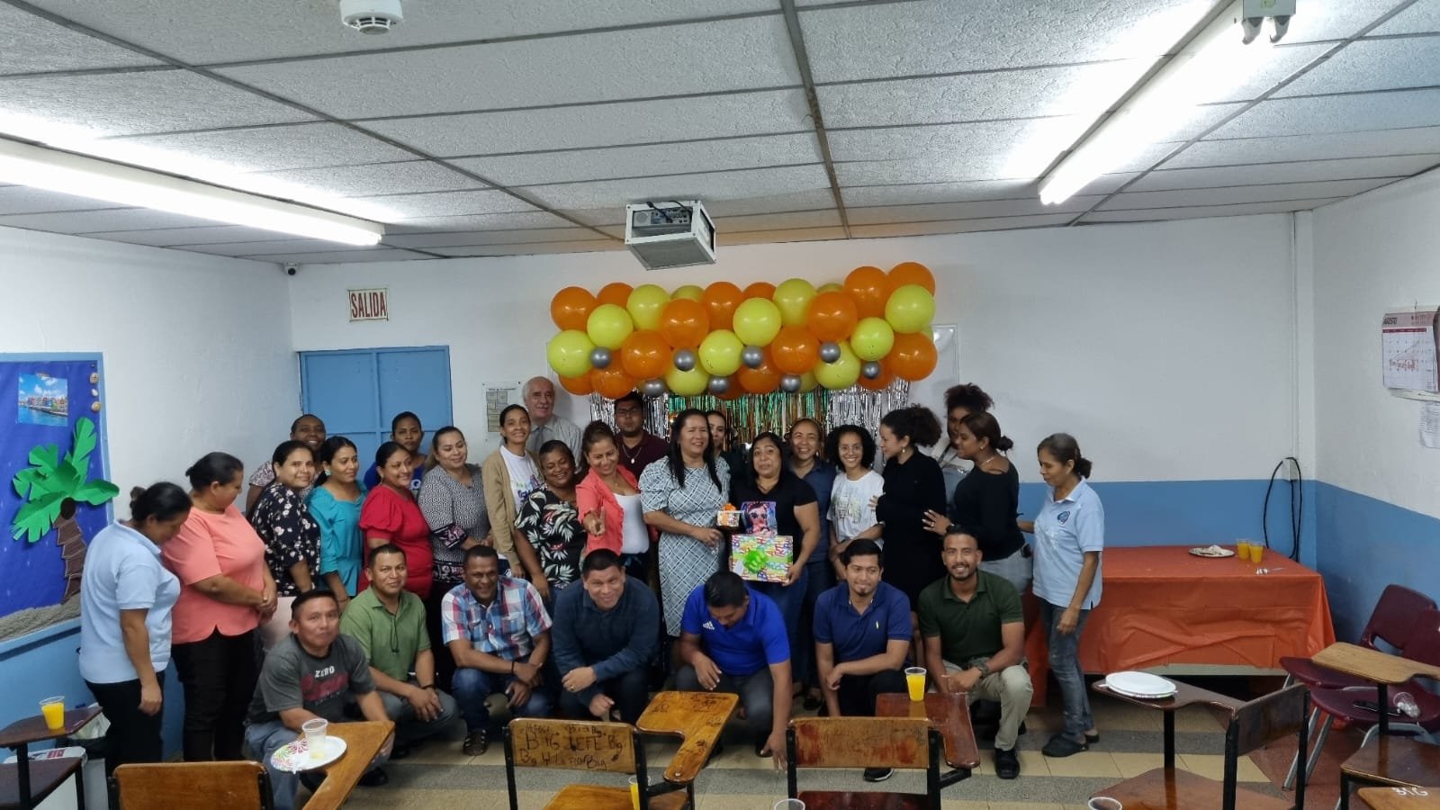 Cumpleaños de Nancy Guardia y de Miriam Caballero