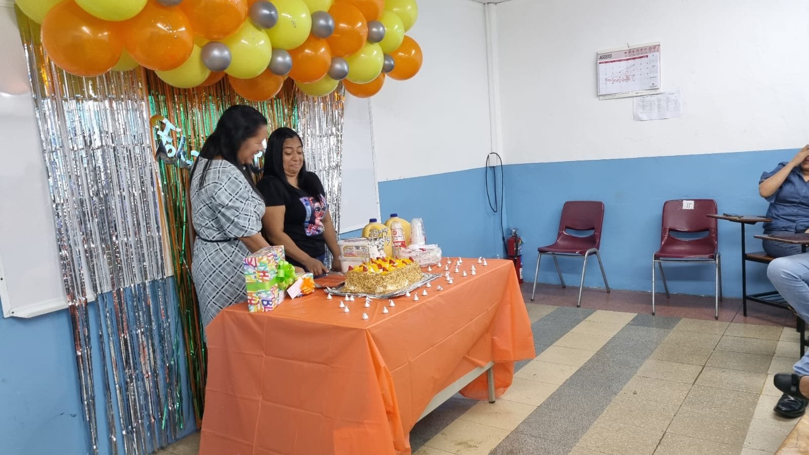 Cumpleaños de Nancy Guardia y de Miriam Caballero