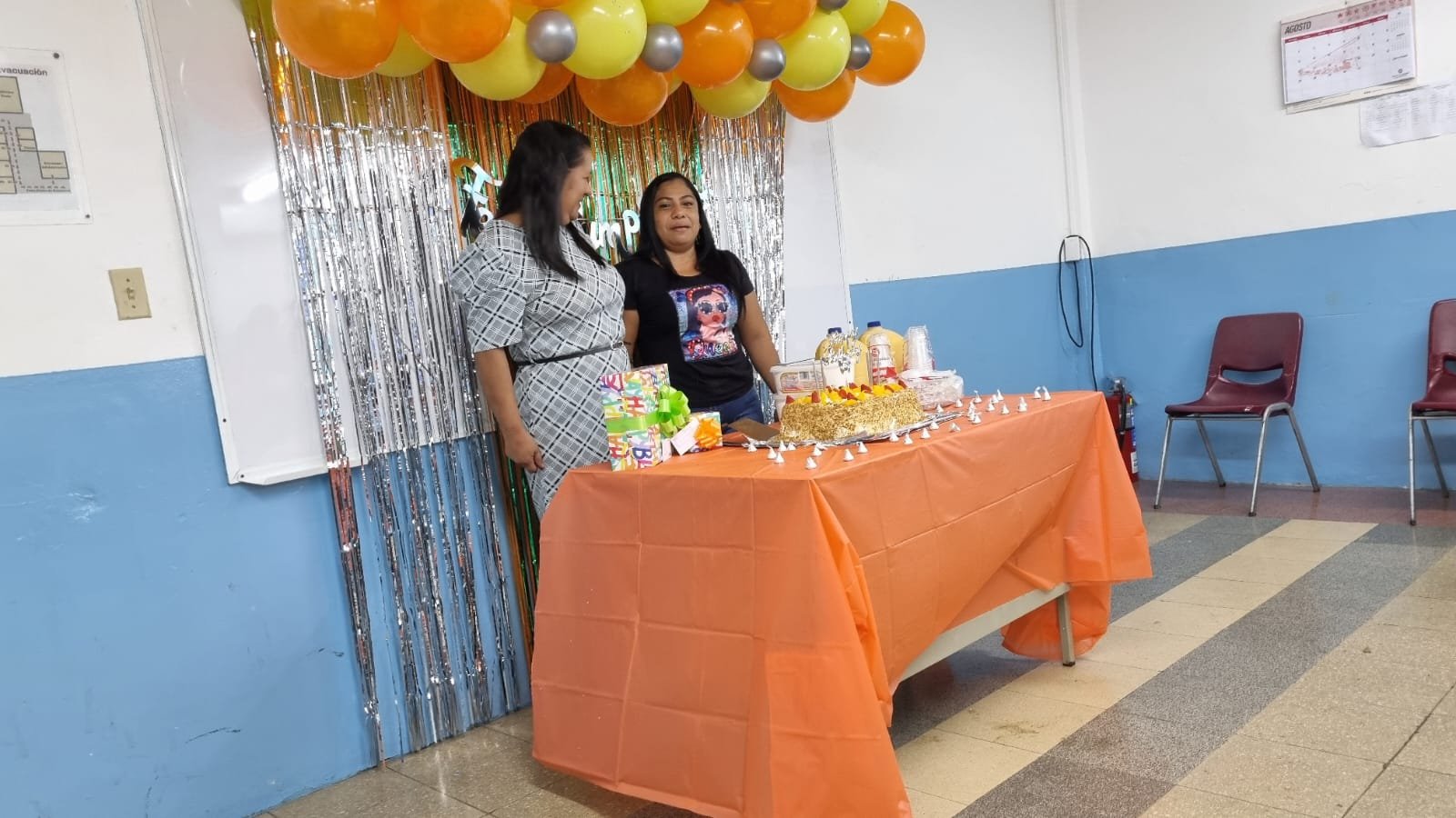 Cumpleaños de Nancy Guardia y de Miriam Caballero